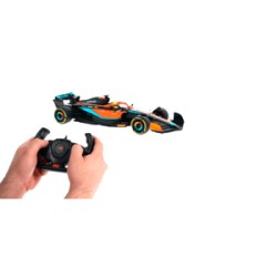 Carro de Control Remoto McLaren F1 Rastar 9 a 10 km/hr 15 m Naranja